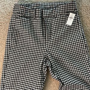 Checkered Old Navy Pants. Brand New.